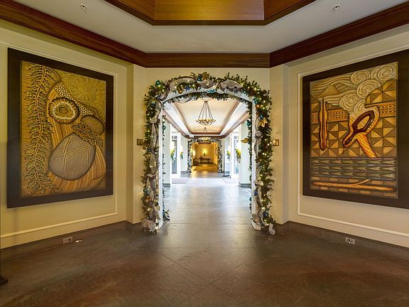 3rd image of 1 Ritz Carlton Dr #16141616