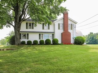 7769 Peck Rd, Ravenna, OH 44266