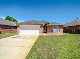 1110 Calinda Dr, Pensacola, FL 32506