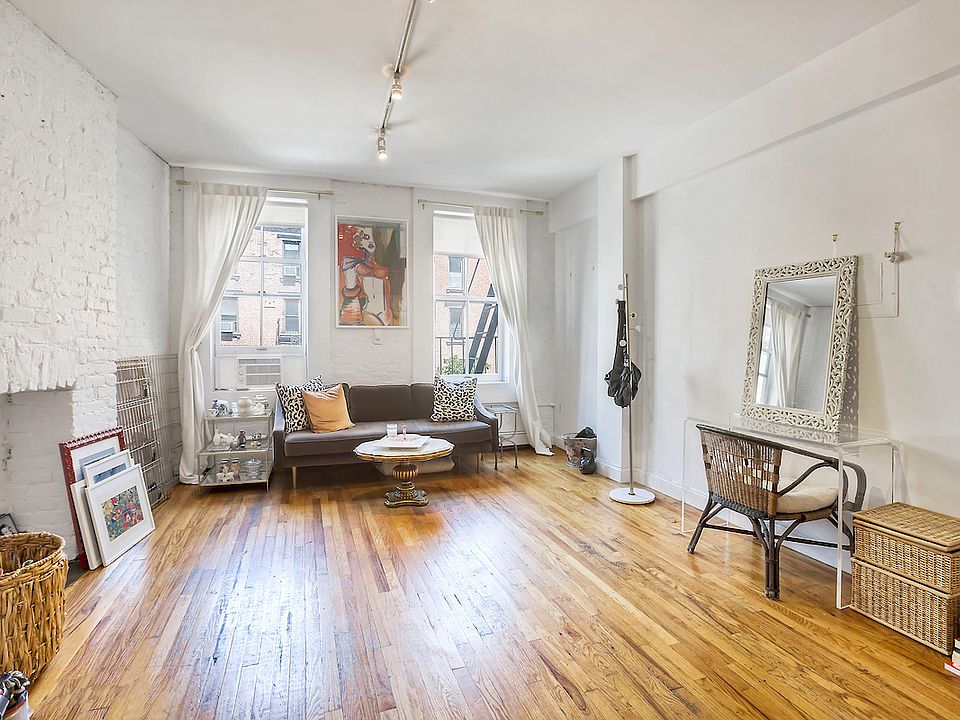 1st image of 305 W Bay #4B