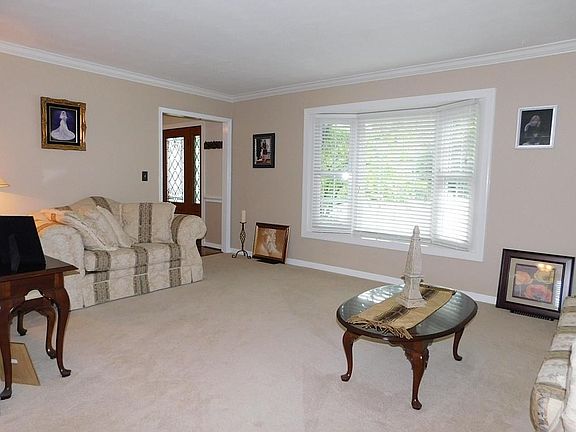 3rd image of 5105 Canter Dr