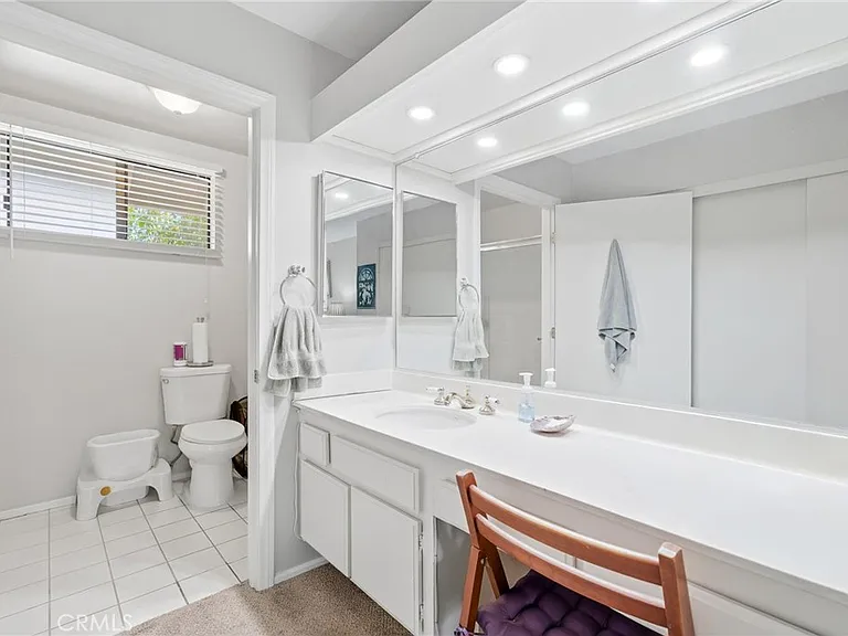 1286 Antigua Cir — Photo 12
