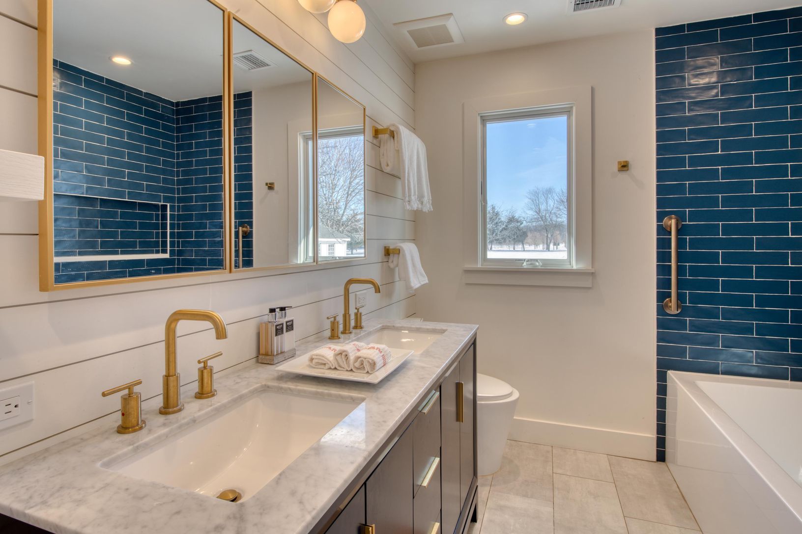  Full Bathroom with Handmade Italian Tile throughout