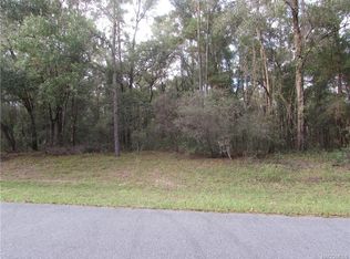 962 E Abend Dr, Citrus Springs, FL 34434