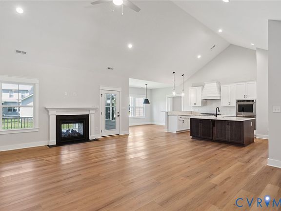 2nd image of 8607 Leanne Ln
