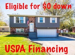 2220 Vadalabene Dr, Maryville, IL