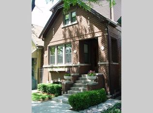 2340 W Medill Ave, Chicago, IL 60647