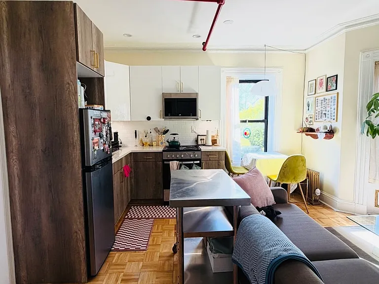 124 New York Ave #9 — Photo 3