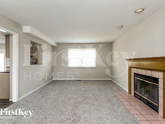 4th image of 1636 Cantebury Ln