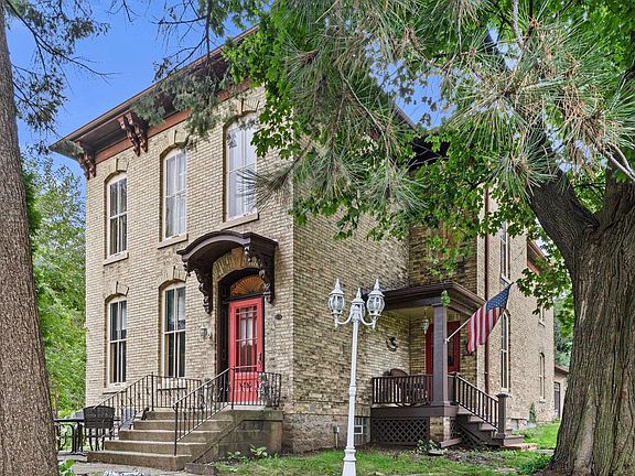 2nd image of 4310 Washington AVENUE