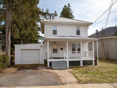 8 Beaver St, Stamford, NY, 12167