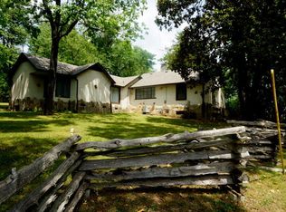 703 Thompson St, Branson, MO 65616