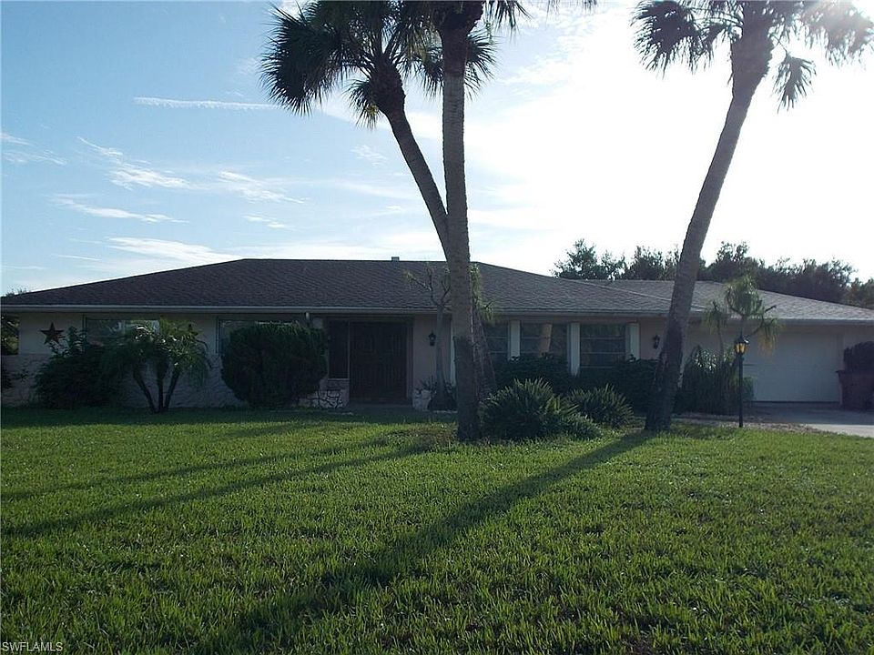 1st image of 103 W Lake Dr