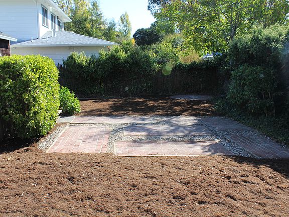 4th image of 8 Muriel Pl