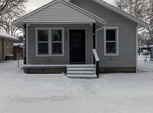 1220 Maywood St, Marysville, MI 48040