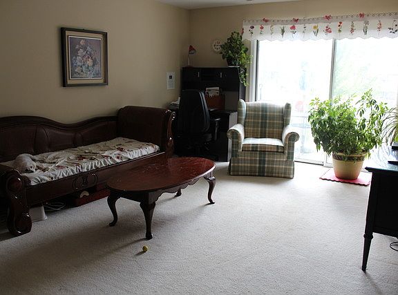 3rd image of 1334 Cromwell Ct #1334