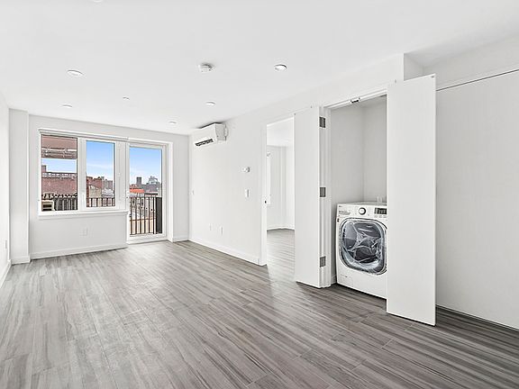 3rd image of 152 W 140th St APT 3J