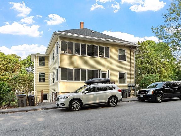 2nd image of 181 Park St