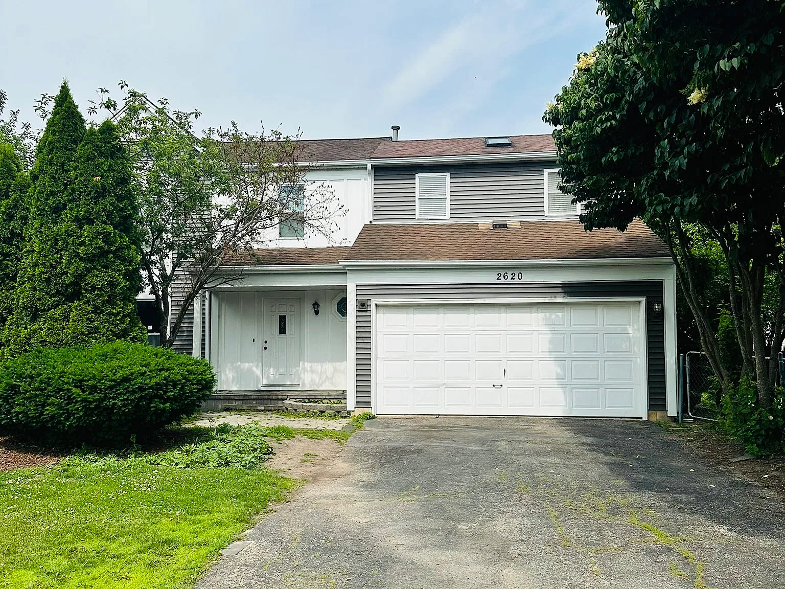 4 bed, 1776 sqft, $3,050 — Photo 1