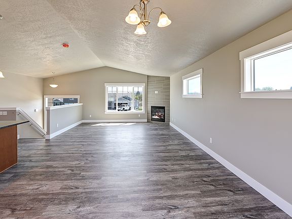 5th image of 9817 E Hoffman Ct