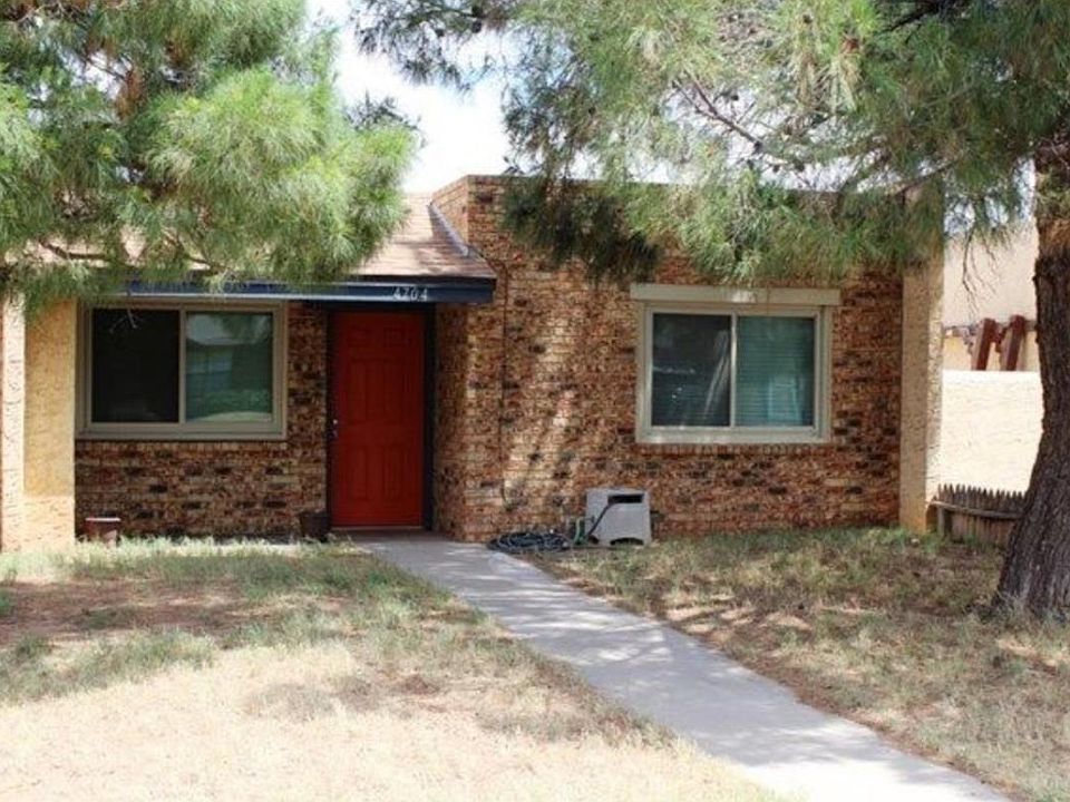Front Yard & Door
