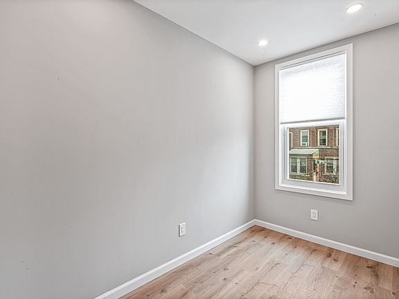 4th image of 24-42 43rd St #2