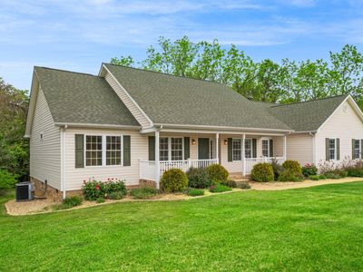 1456 New Hope Rd, Staunton, VA, 24401