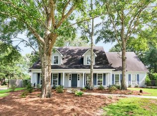 9970 Keystone Ct, Mobile, AL 36608