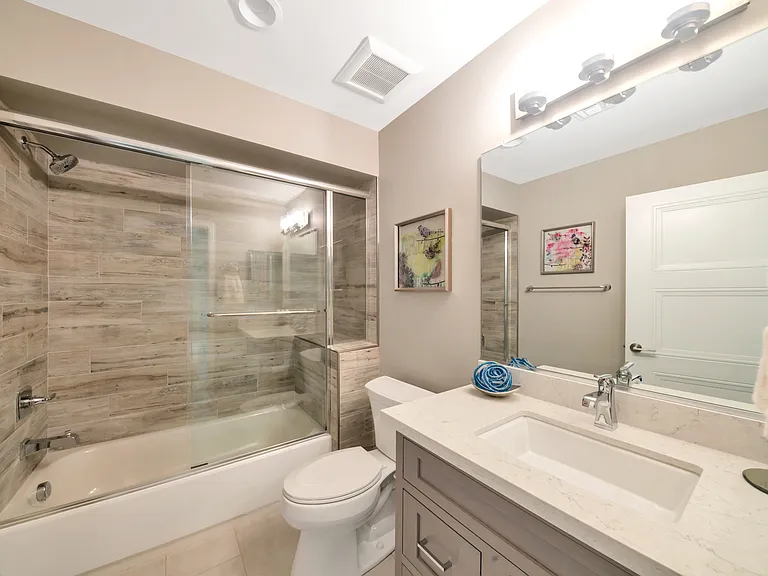 4525 N 40th St #6 — Photo 51