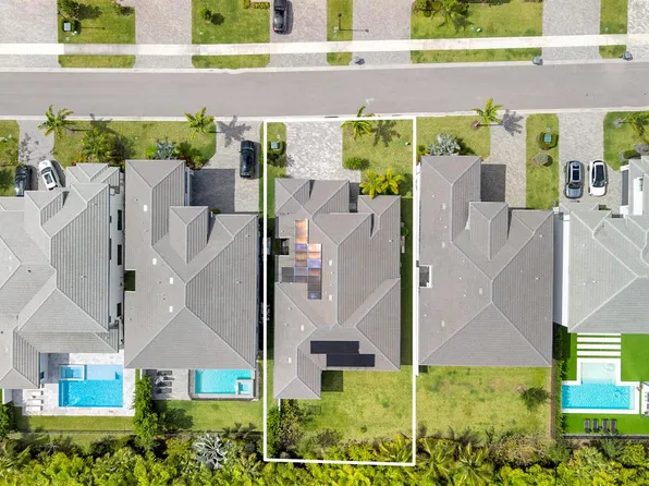 8533 Ganton Dr, Boca Raton, FL 33434