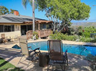 2952 Fairview Dr, Vista, CA 92084