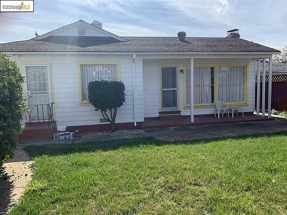 5th image of 834 Kenyon Ave