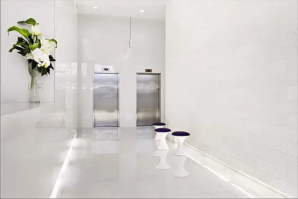 Rented by Compass | media 14