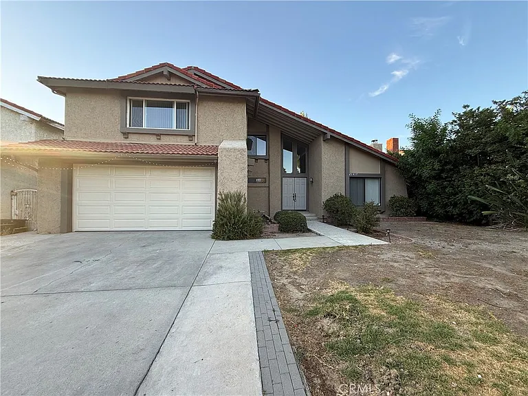 21417 Germain St — Photo 1