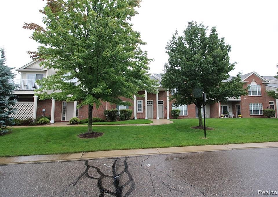 1st image of 6208 Chesapeake Cir #1