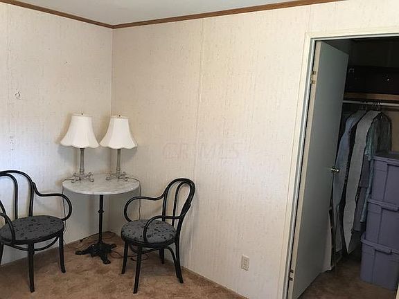 4th image of 30 Winter Pine Dr