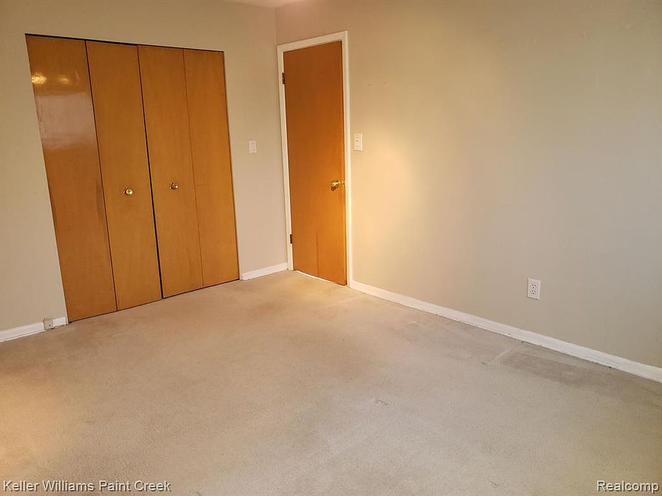 3107 Linwood Ave, photo 16