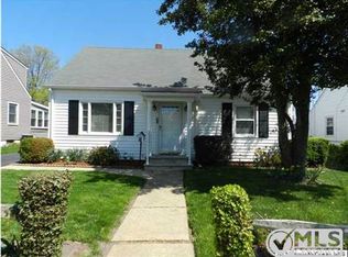 68 Barkalow Ave, Freehold, NJ 07728