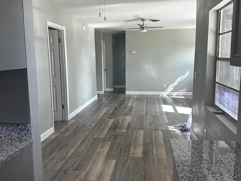 968 Bouganvillea Dr — Photo 6