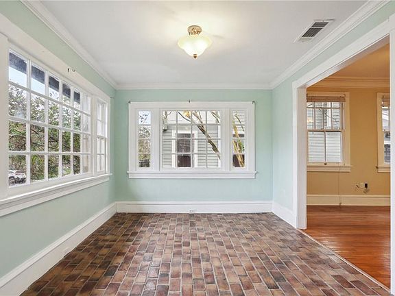 4th image of 2808 Octavia St