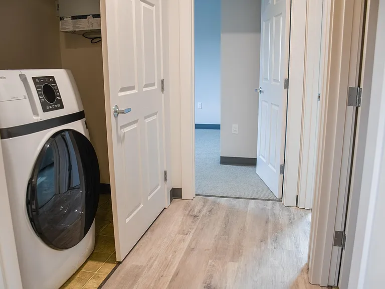 Kirkland Heights Apartments — Photo 47