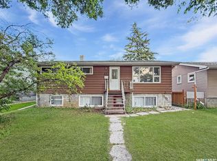 355 3rd Ave SE, Swift Current, SK S9H3K6