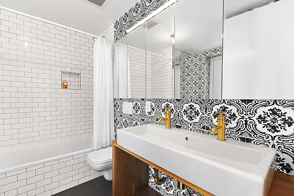 Sold by Compass | media 15