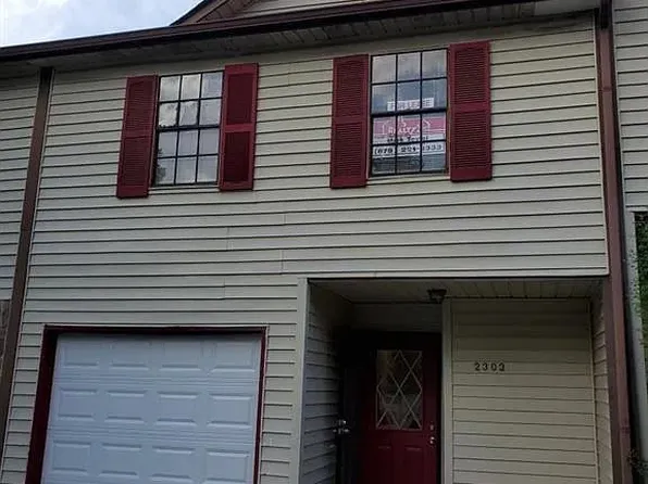 2303 Pine Tree Trl, Atlanta, GA 30349