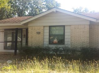 12416 Shorecrest Ln, Balch Springs, TX 75180