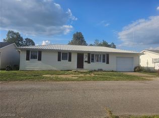 104 Summit St, Roseville, OH 43777