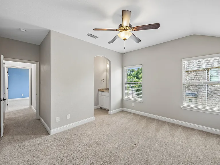 134 Santa Rosa Way — Photo 16