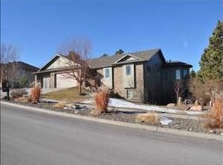 6448 Muirfield Dr, Rapid City, SD 57702