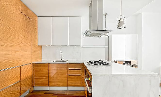 1st image of 130 W 20th St APT 4D