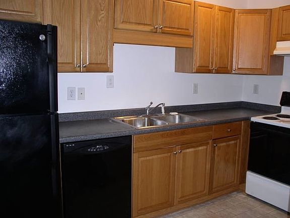 4th image of 5517 Thompkins Ct #A